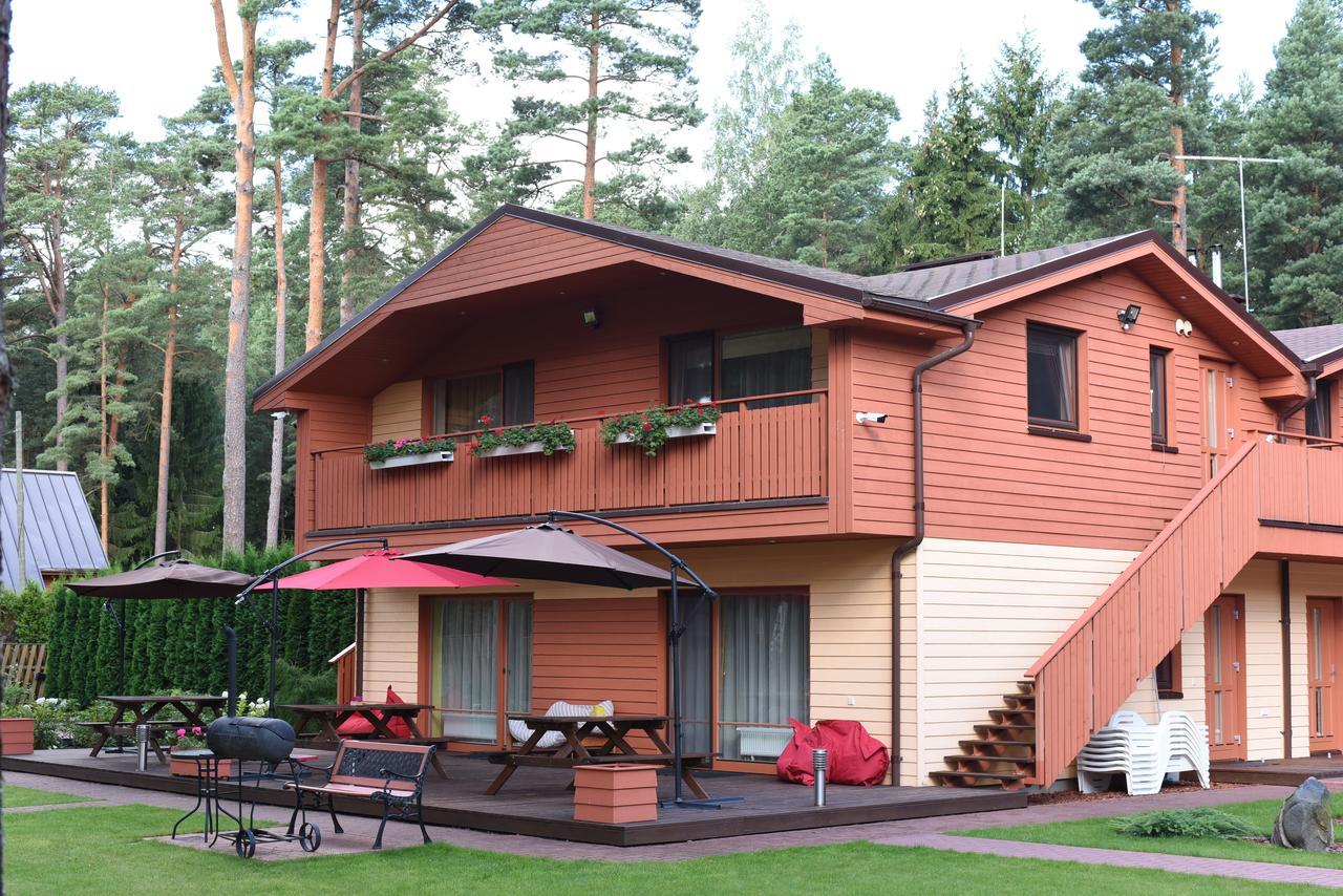 Salkoni Lägenhet Pape Exteriör bild