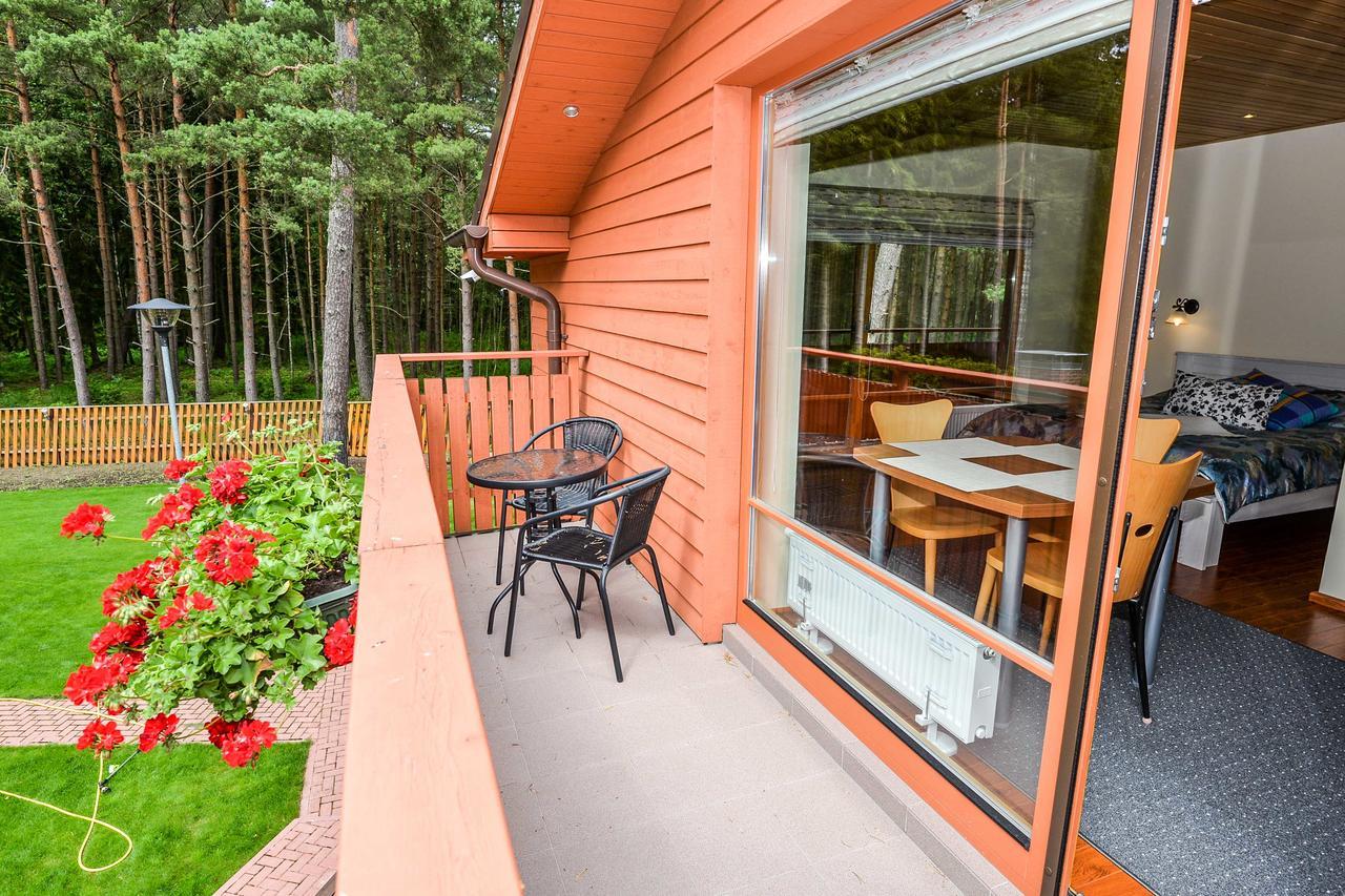Salkoni Lägenhet Pape Exteriör bild